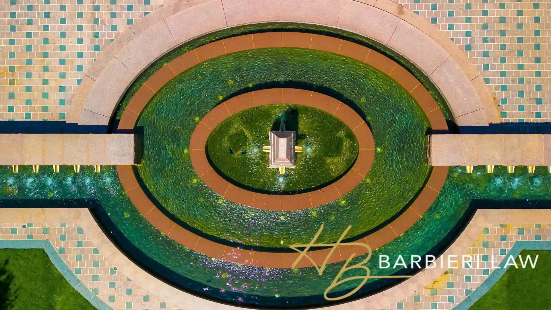 An aerial shot of a fountain at Simpson Plaza, Frisco, Texas, where nearby residents need assistance with DWIs
